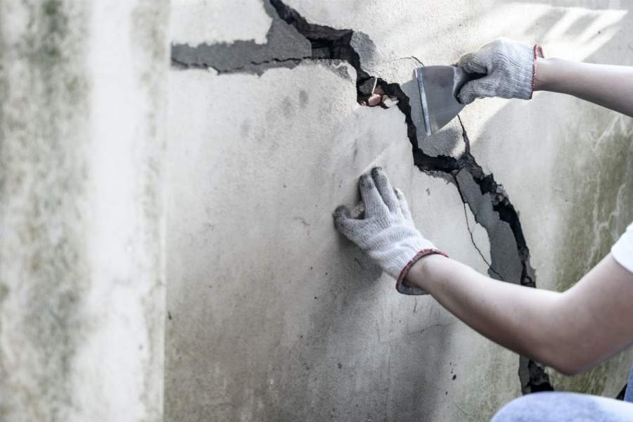 House Foundation Cracks